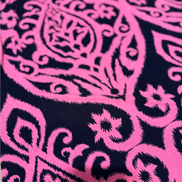 Pink and Navy Pink Coconut Boutique Dress with Waist Tie Size - Picture 3 of 3